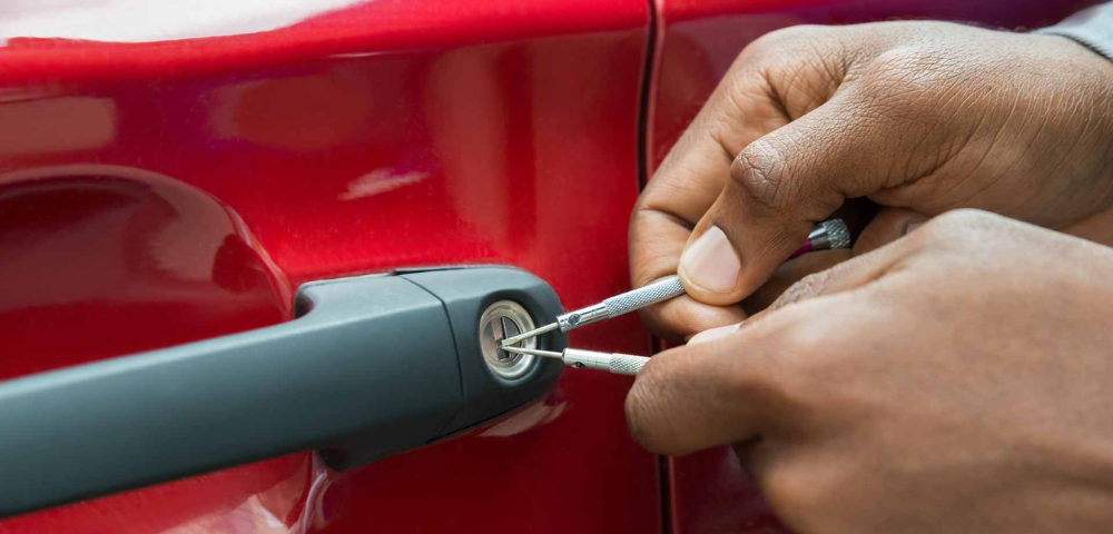 Looking for Reliable Car Locksmith Services in Houston? Discover Key On The Spot!